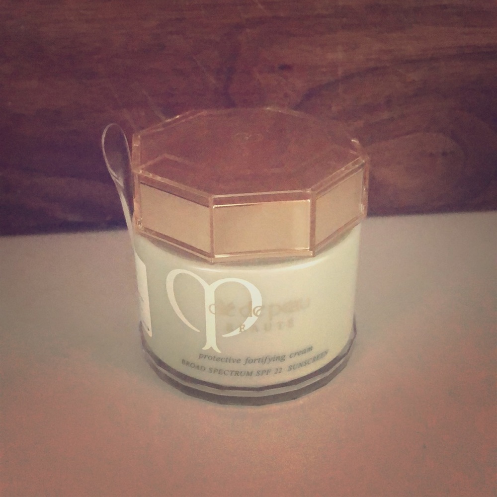 Cle de Peau beaute Protective Fortifying Cream